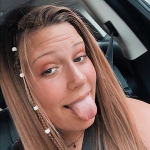 Meet your Posher, Eden